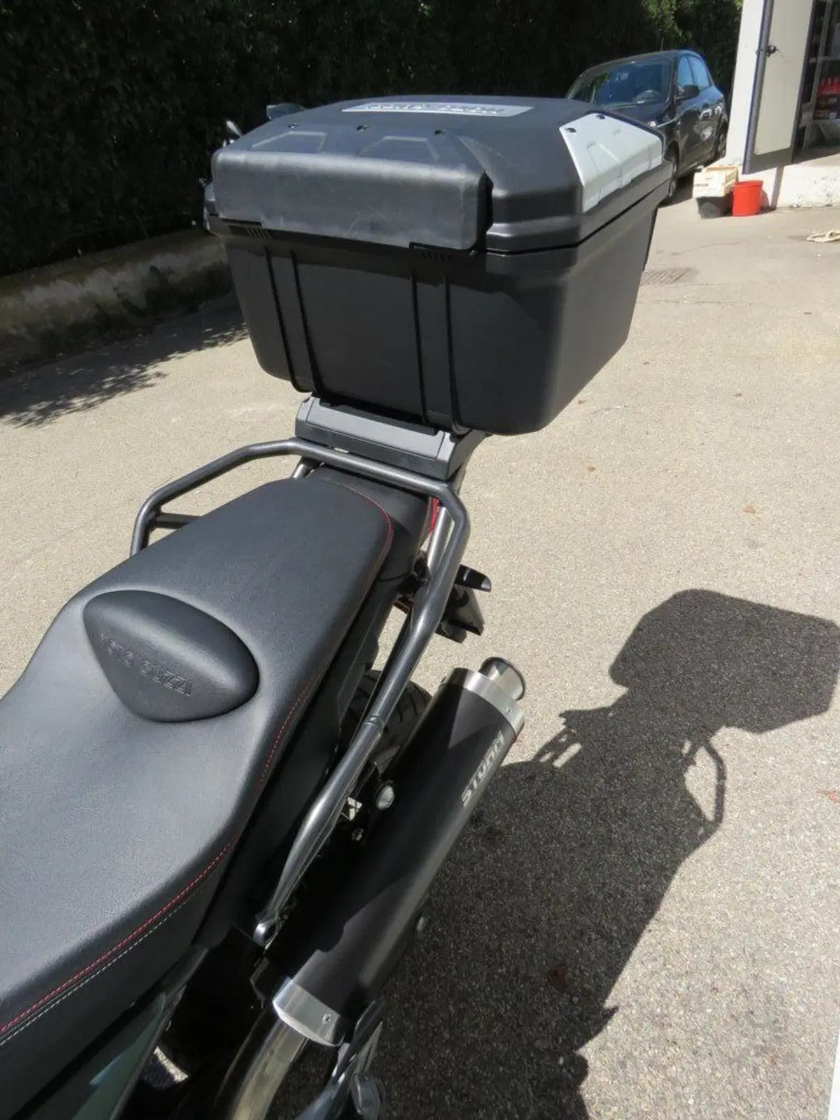 Moto Guzzi V85 TT (2021 - 23) (15)