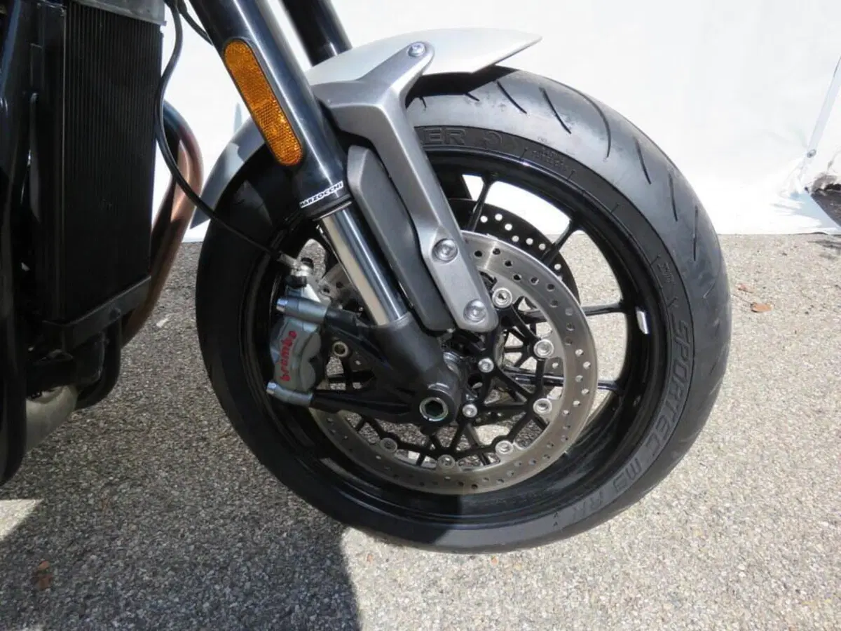 Triumph Speed Twin 1200 (2021 - 24) (6)