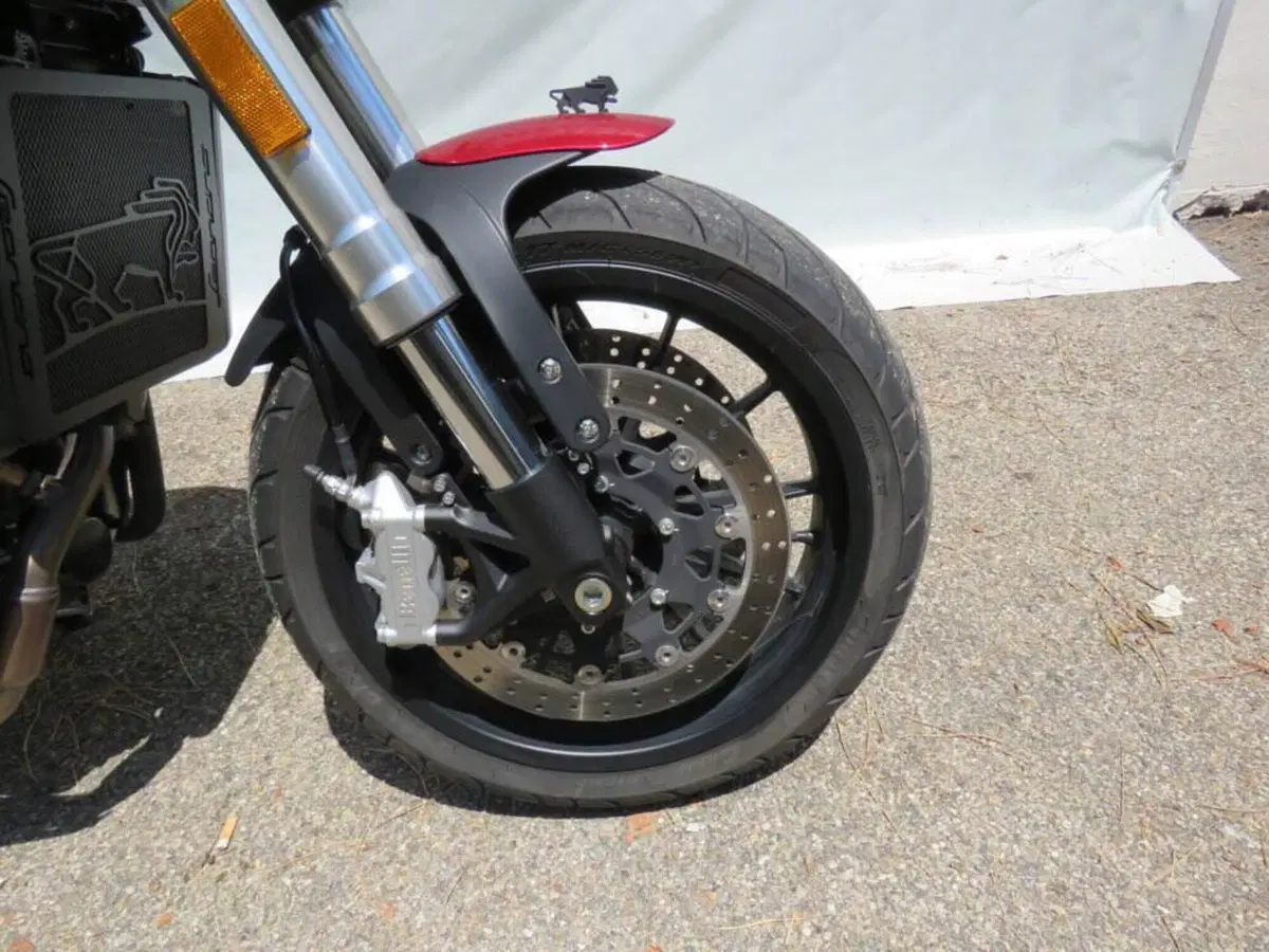 Benelli Leoncino 500 (2021 - 25) (6)