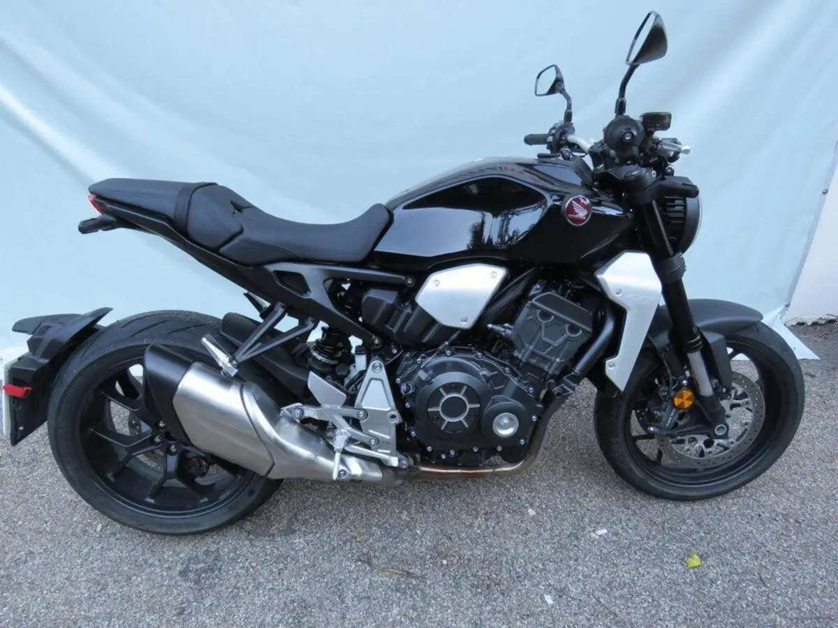 Honda CBR 1000 RR Fireblade (2017 - 19) (3)
