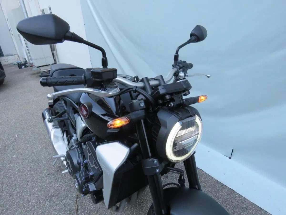 Honda CBR 1000 RR Fireblade (2017 - 19) (12)