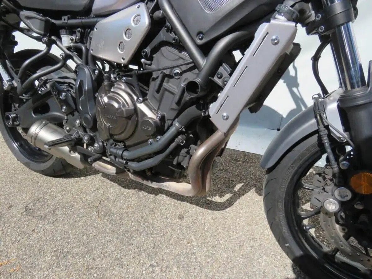 Yamaha XSR 700 ABS 60th Anniversary (2016 - 18) (7)