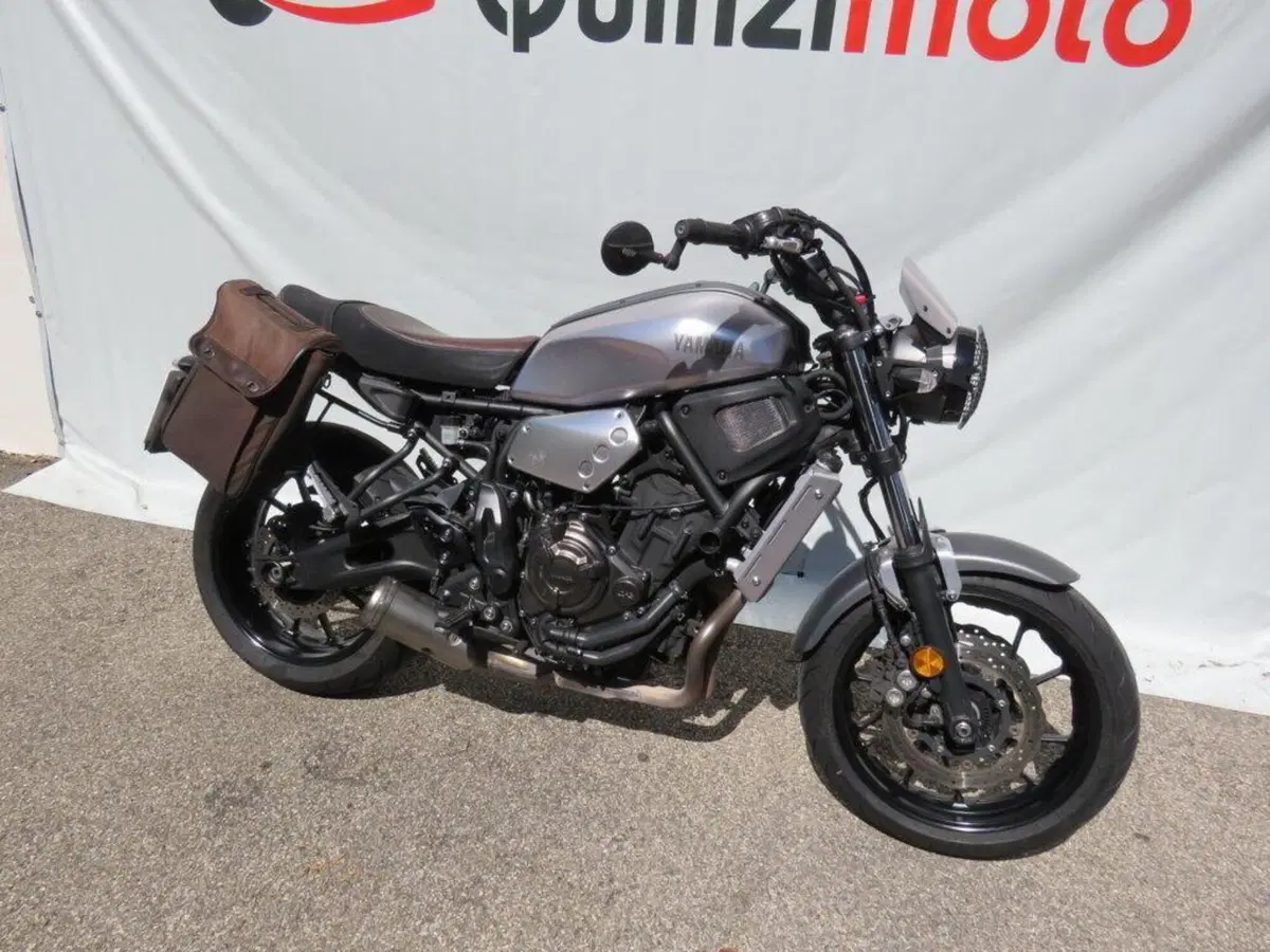 Yamaha XSR 700 ABS 60th Anniversary (2016 - 18) (2)