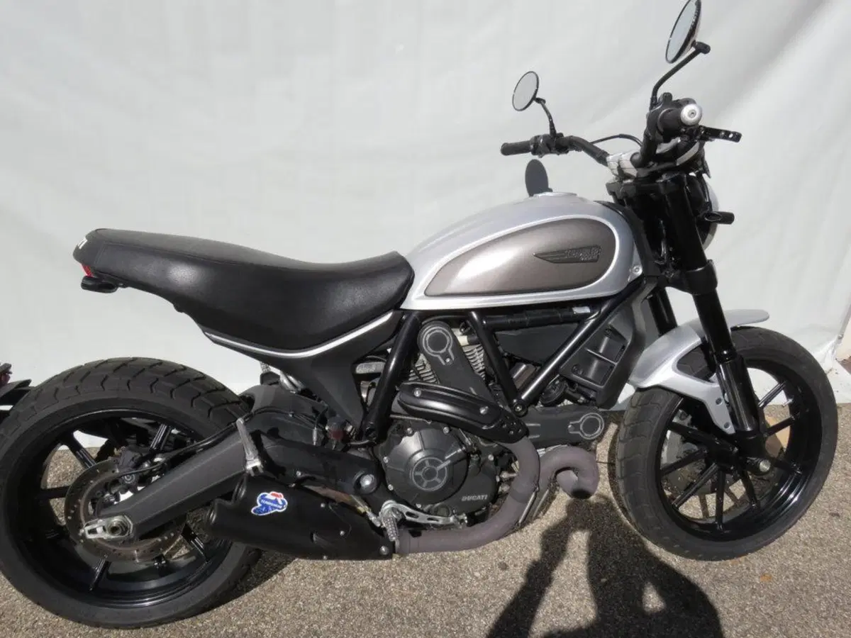 Ducati Scrambler 800 Icon (2015 - 16) (3)