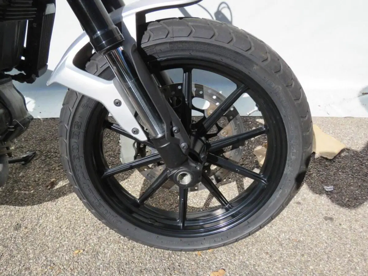 Ducati Scrambler 800 Icon (2015 - 16) (7)