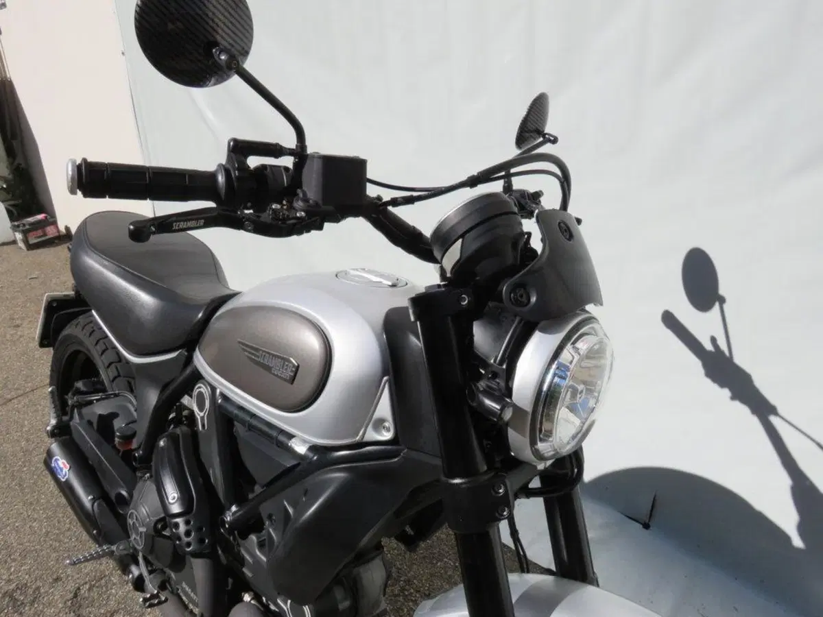 Ducati Scrambler 800 Icon (2015 - 16) (6)