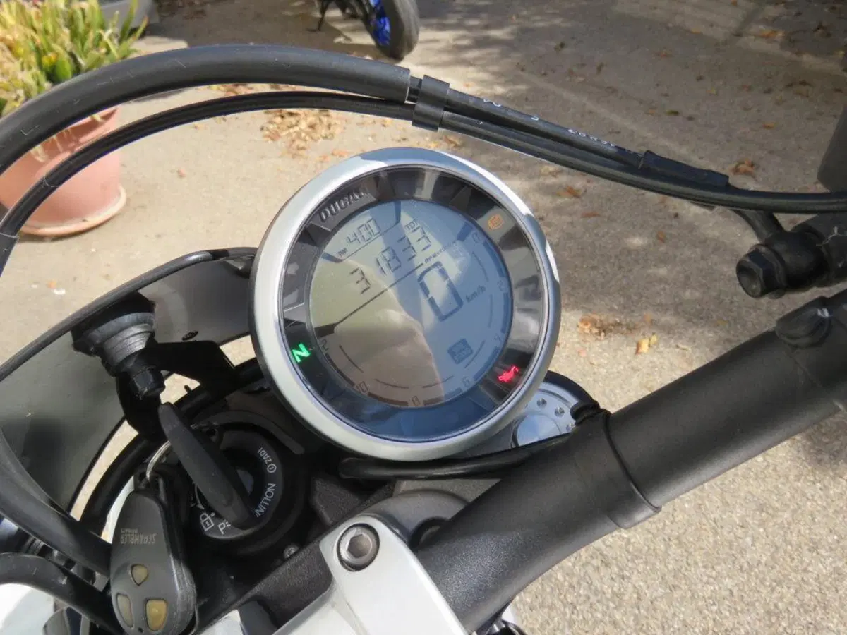 Ducati Scrambler 800 Icon (2015 - 16) (11)