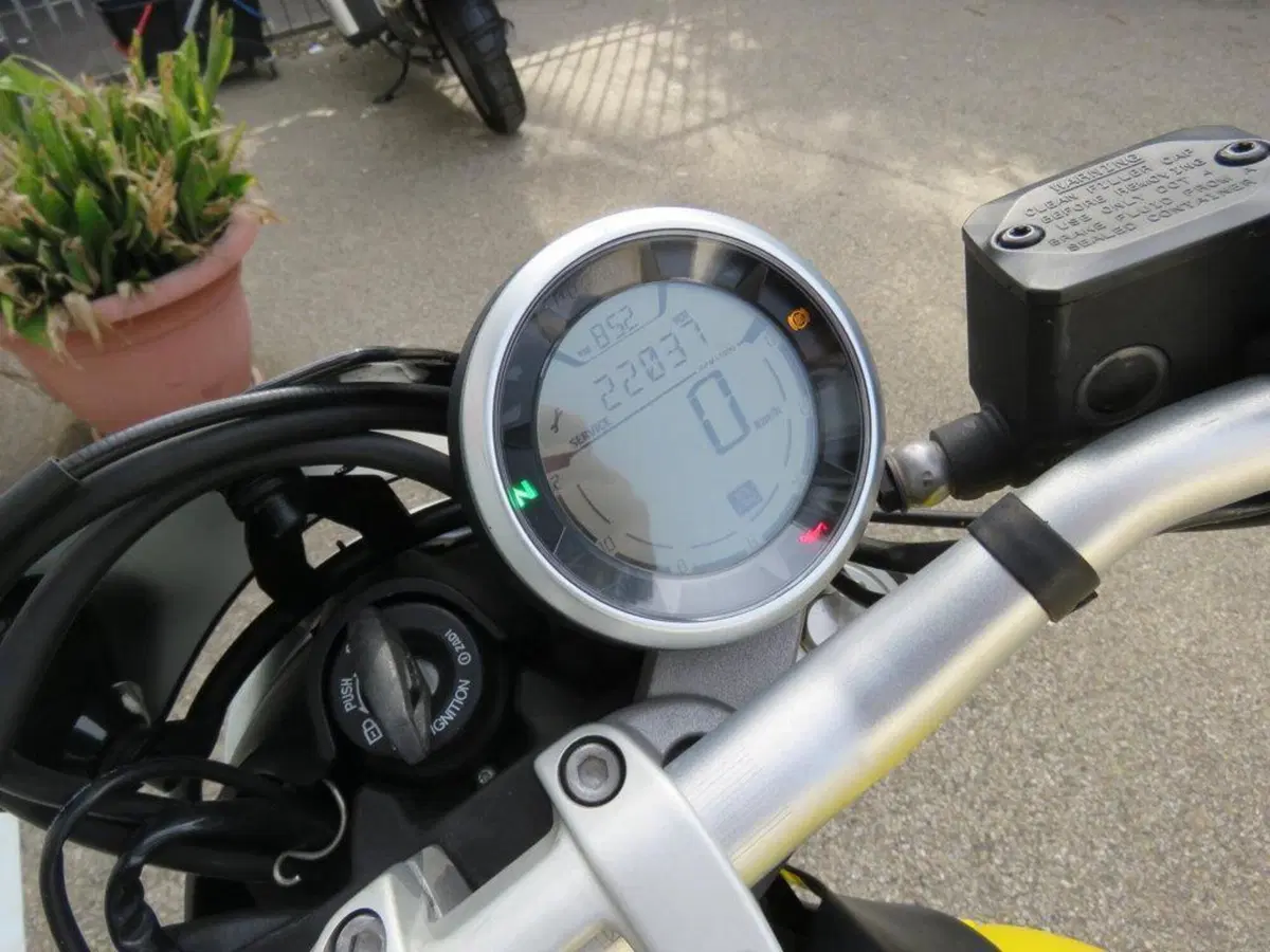Ducati Scrambler 800 Icon (2015 - 16) (11)