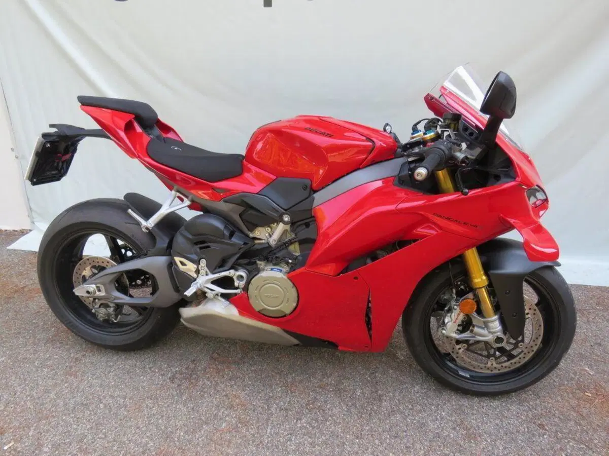 Ducati Panigale V4 S (2025 - 26) (2)
