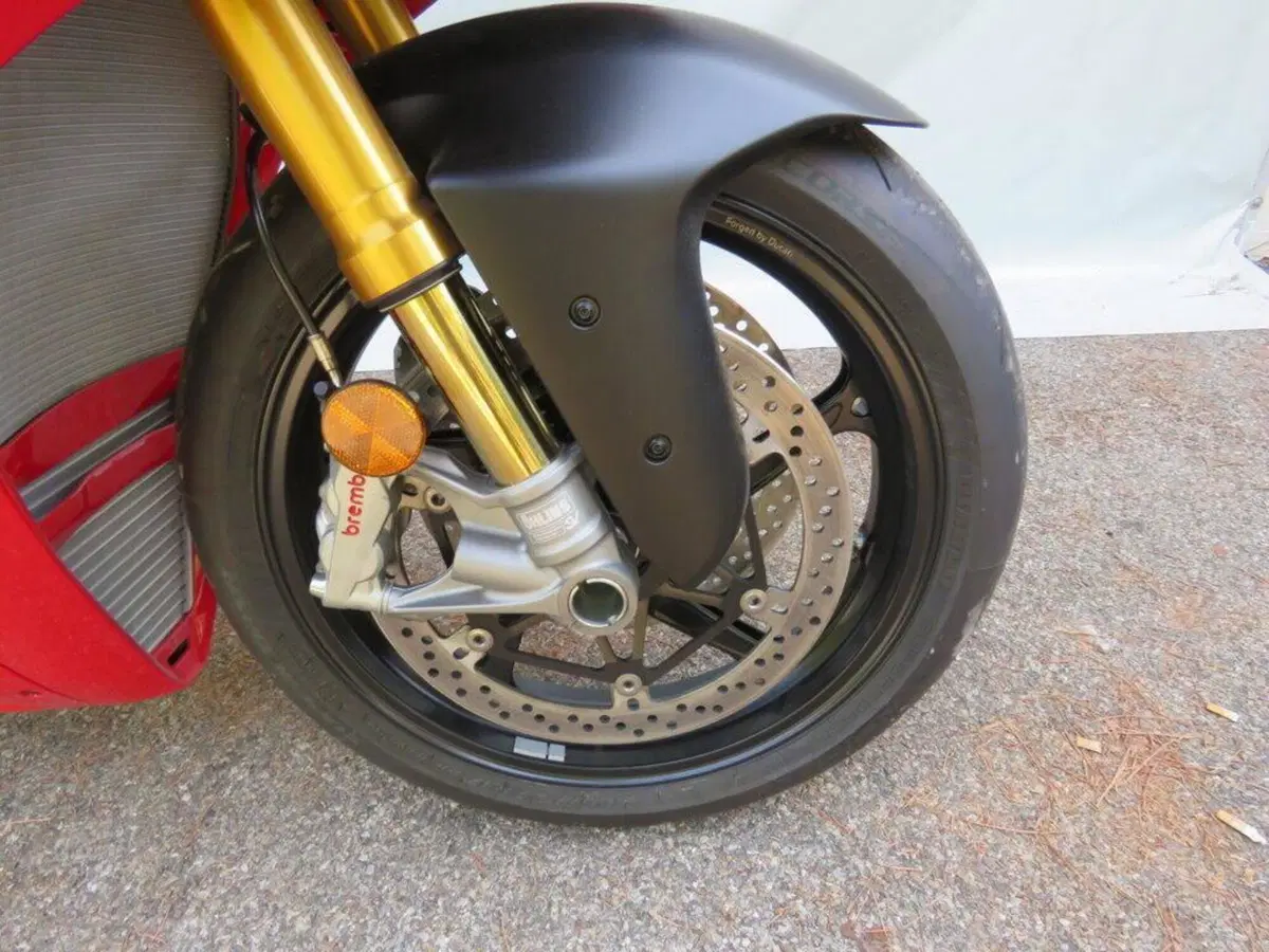 Ducati Panigale V4 S (2025 - 26) (8)