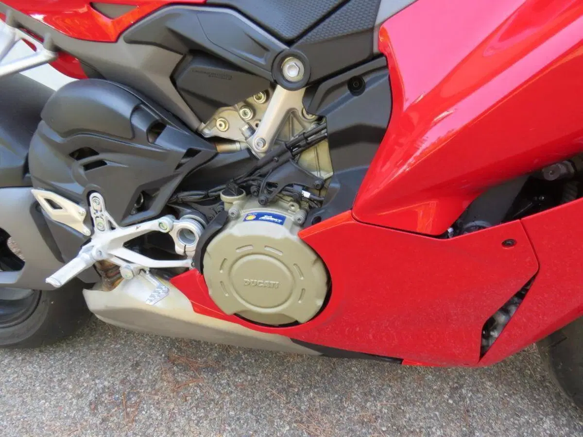 Ducati Panigale V4 S (2025 - 26) (11)