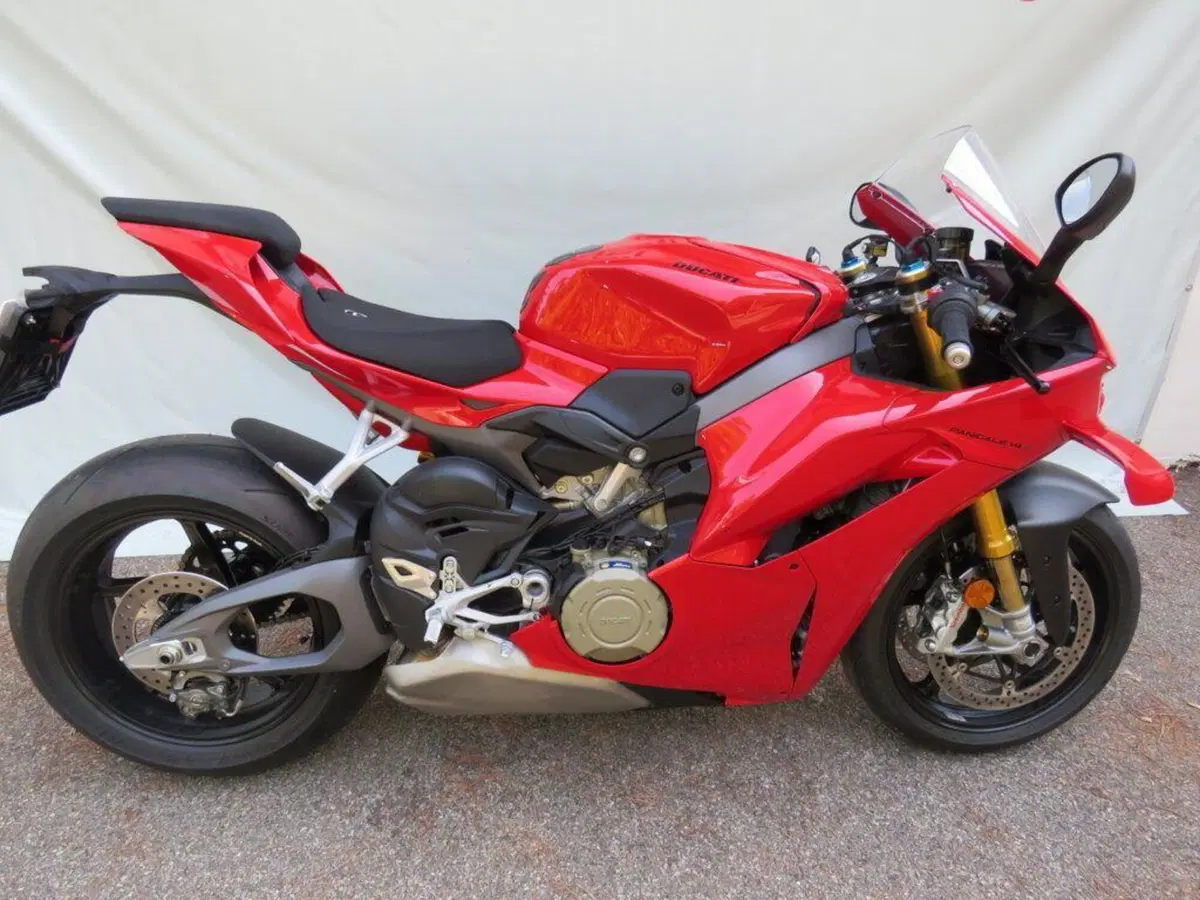 Ducati Panigale V4 S (2025 - 26) (3)