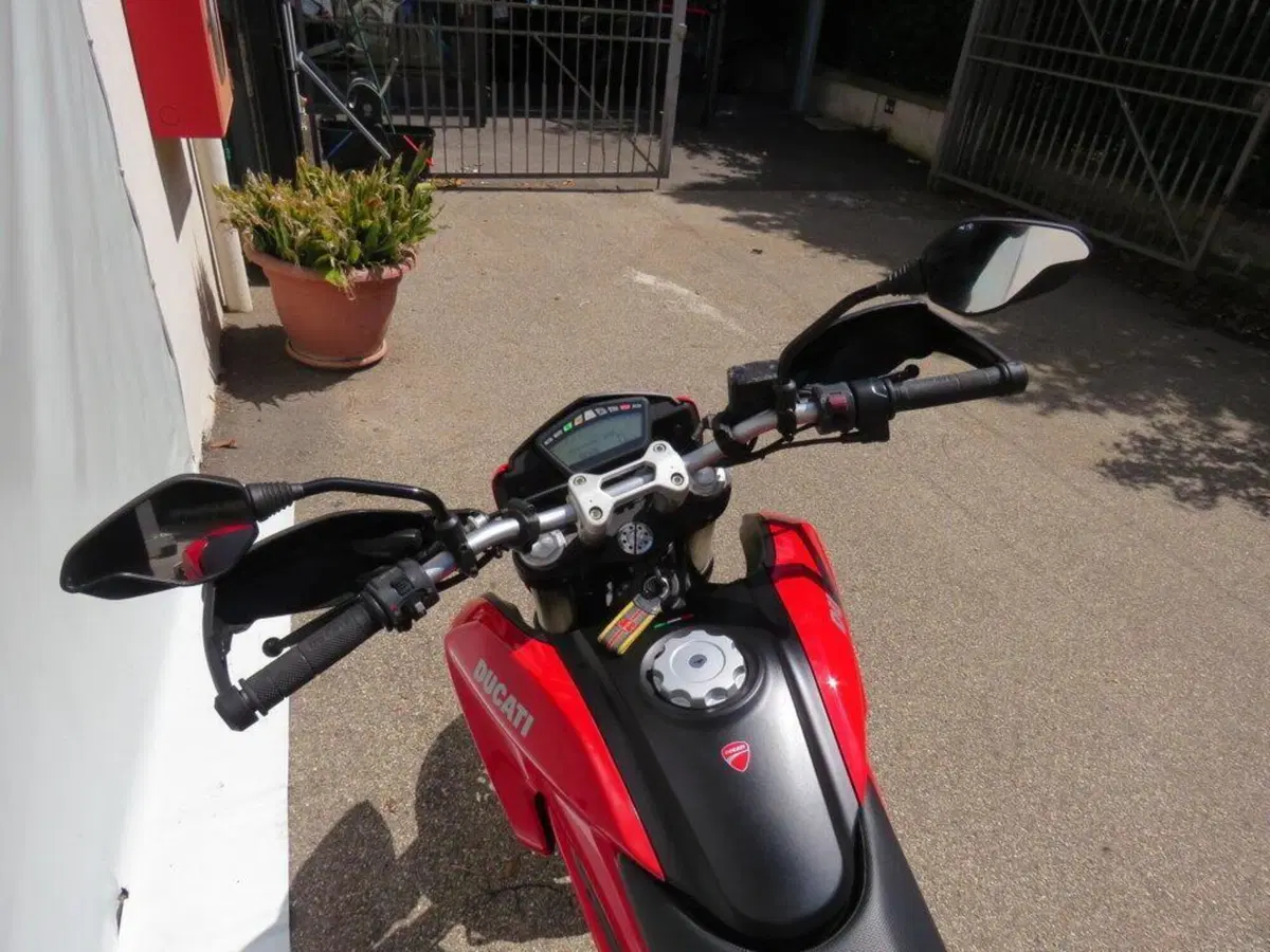 Ducati Hypermotard 821 (2013 - 15) (6)