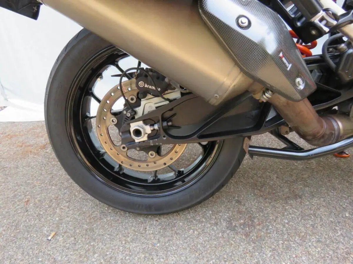 KTM 1050 Adventure (2015 - 16) (12)