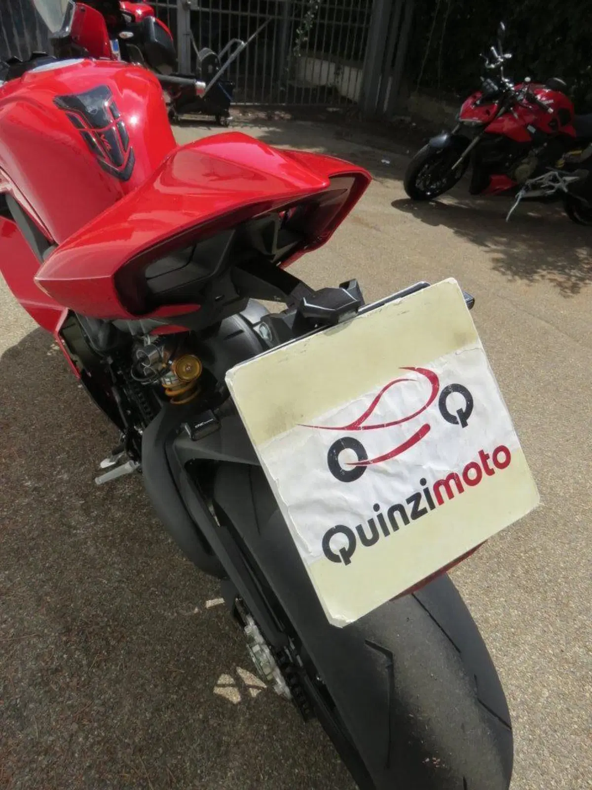 Ducati Panigale V4 S (2022 - 24) (14)