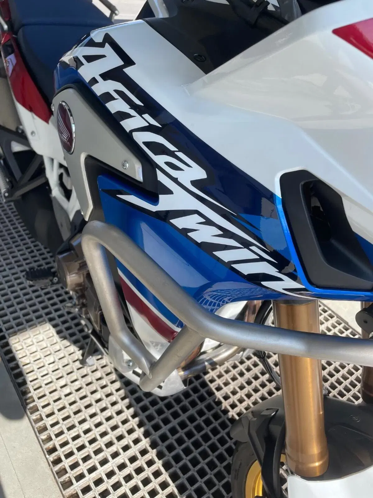 Honda Africa Twin CRF 1000L Adventure Sports DCT (2018 - 19) (6)