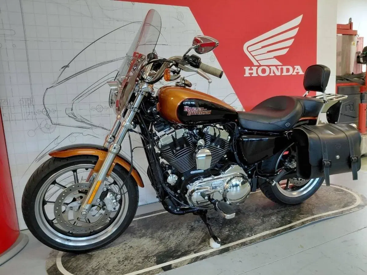 Harley-Davidson 1200 SuperLow (2014 - 16) - XL 1200T (7)