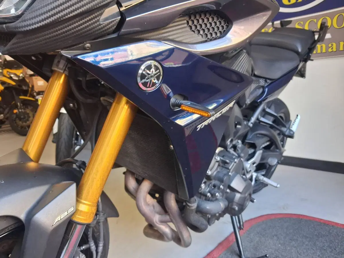 Yamaha MT-09 Tracer ABS (2015 - 16) (2)