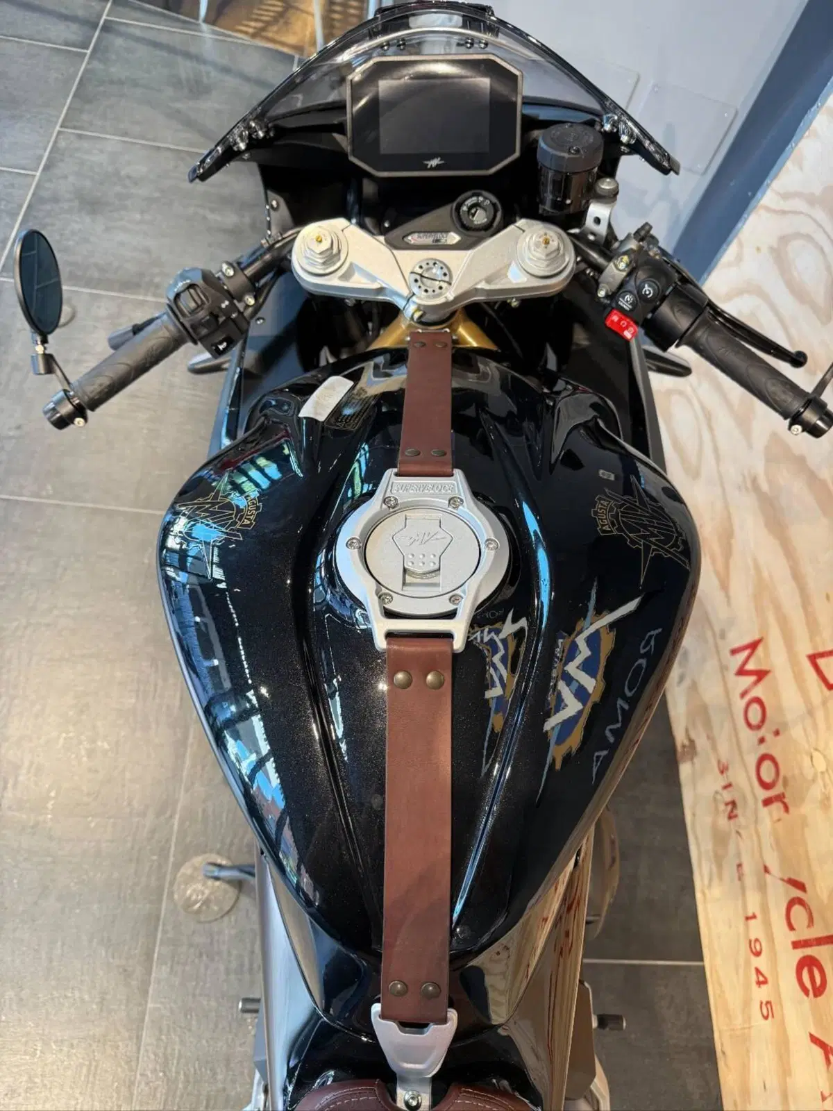 MV Agusta Superveloce 800 S (2021 - 25) (11)