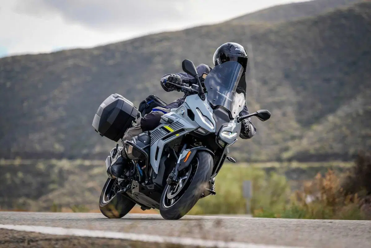 Wunderlich trasforma le BMW R 1300 e F 450 GS (2)