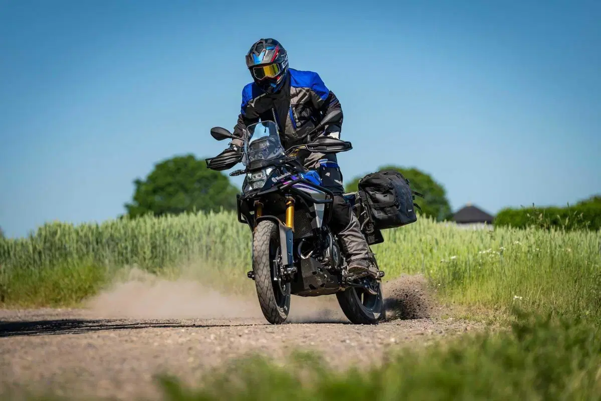Wunderlich trasforma le BMW R 1300 e F 450 GS (8)