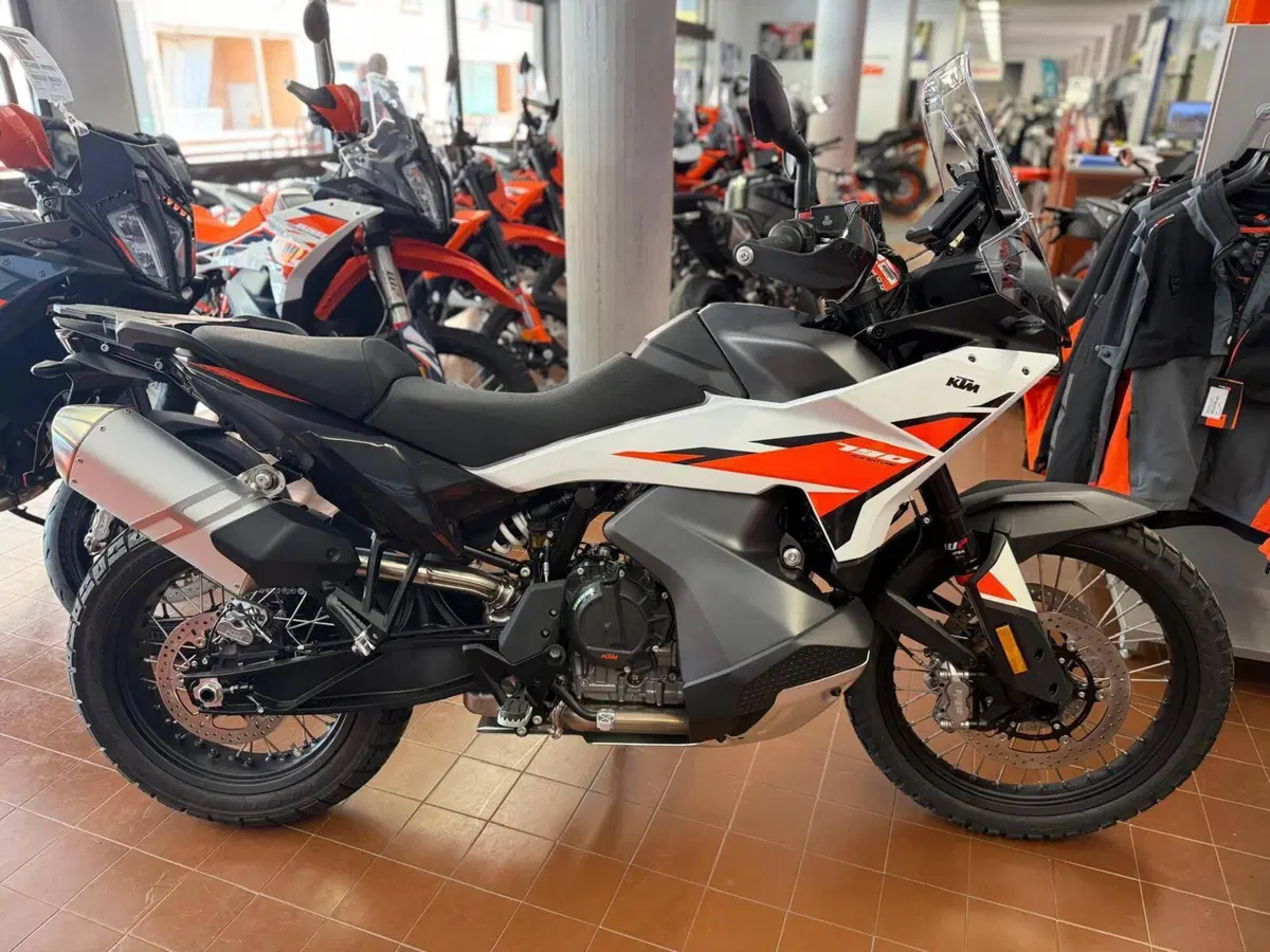KTM 790 Adventure (2025 - 26)