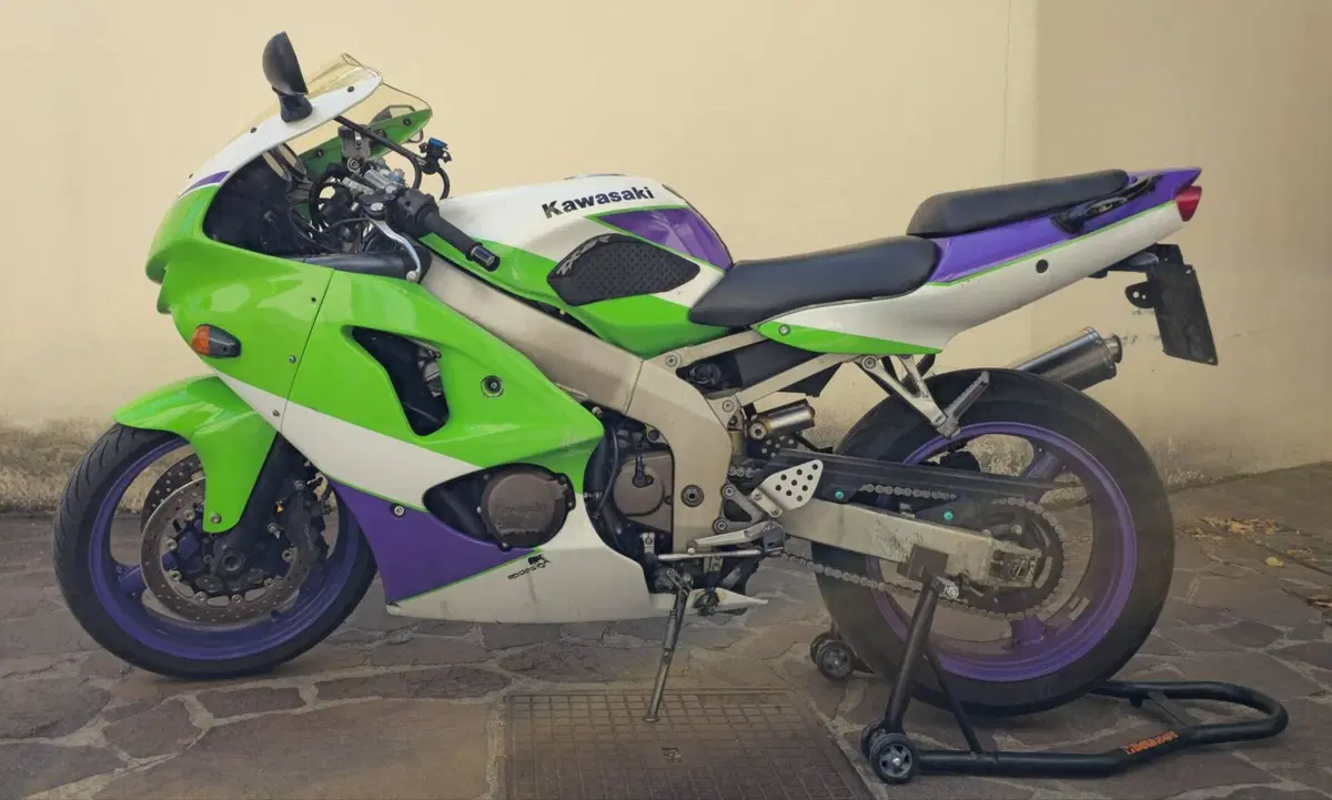 Kawasaki ZX-6R