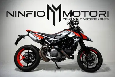 Ducati Hypermotard 950 RVE (2022 - 25) usata
