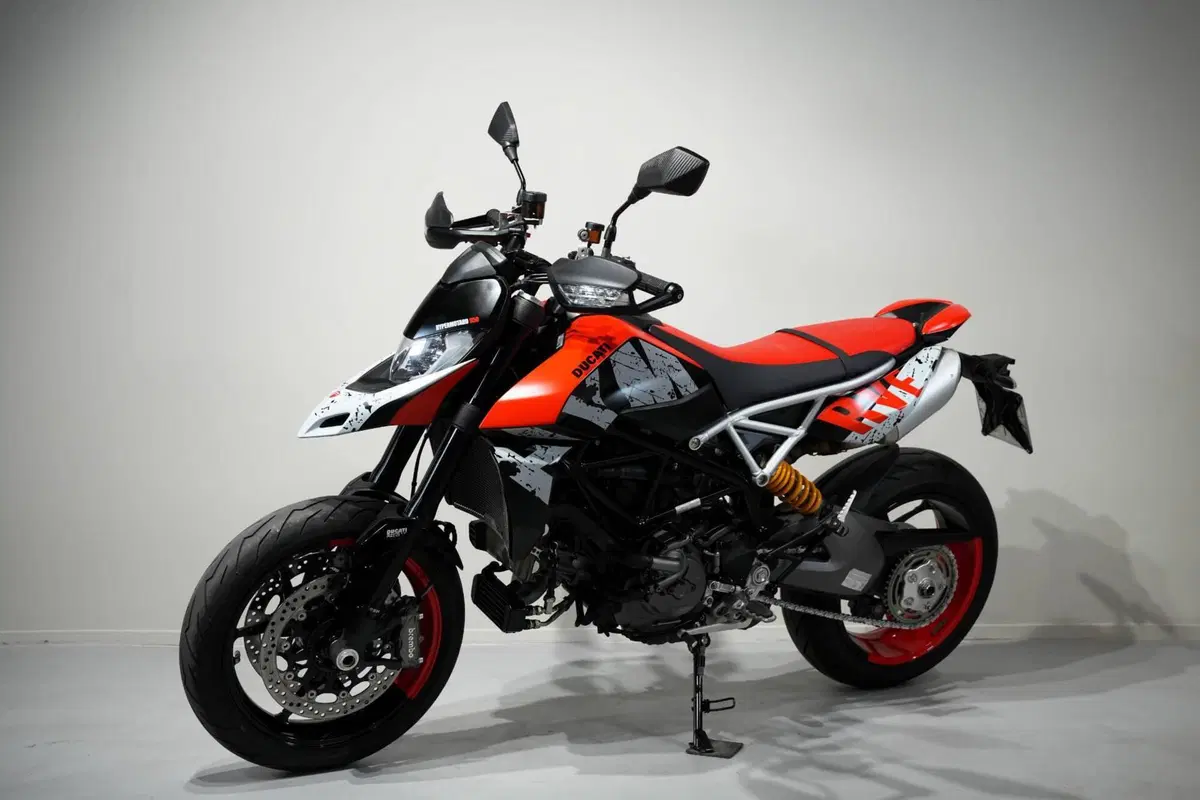 Ducati Hypermotard 950 RVE (2022 - 25) (3)
