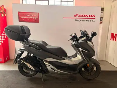Honda Forza 300 Deluxe ABS (2018 - 20) usata