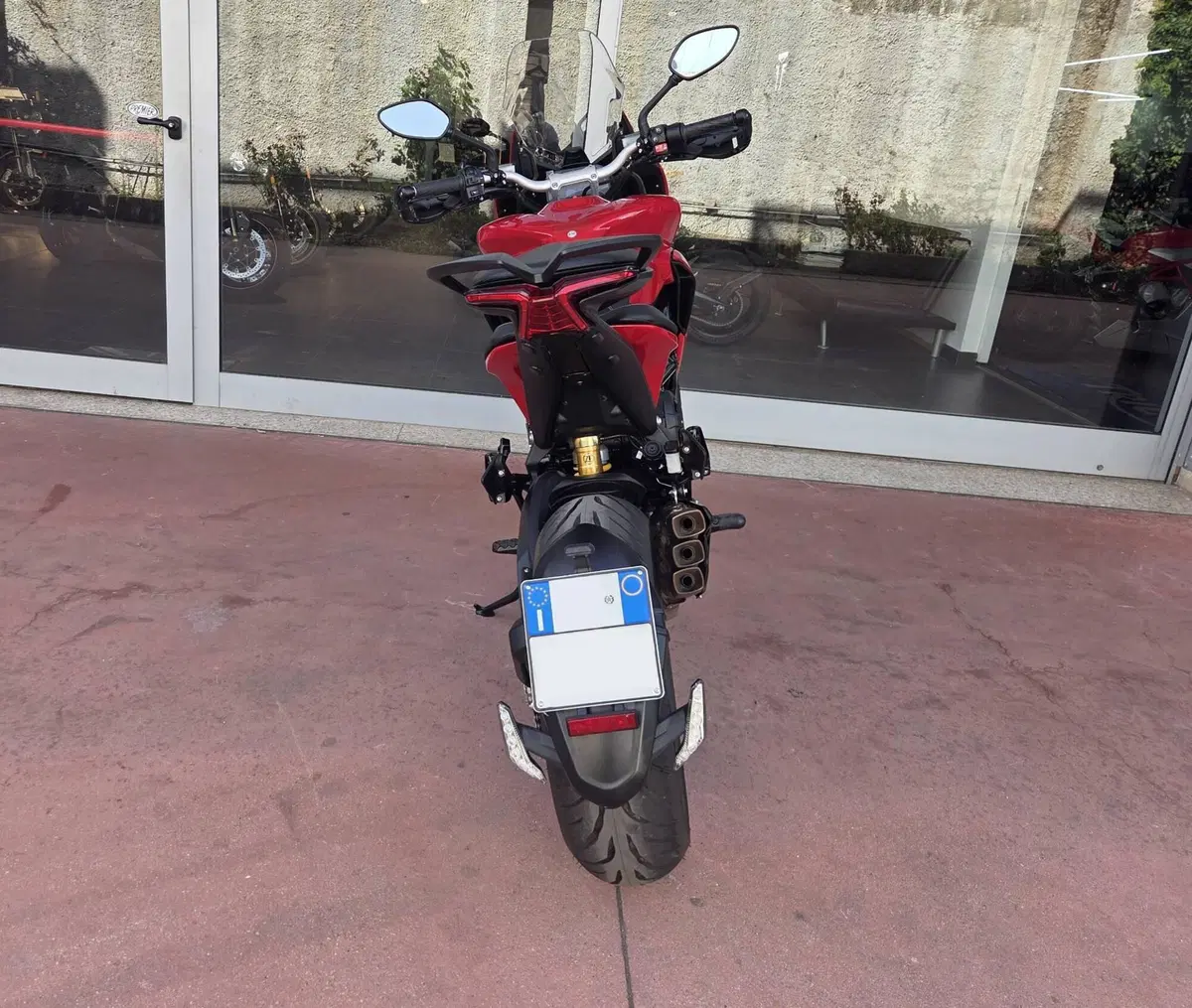 MV Agusta Turismo Veloce 800 R (2023 - 26) (9)