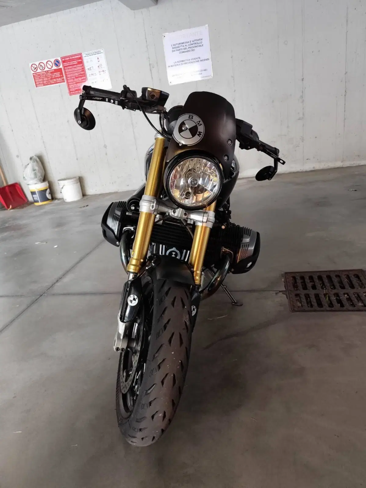 Bmw R nineT 1200 (2014 - 16) (2)