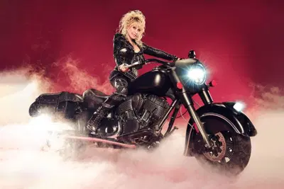 Addio a Dolly Parton, la regina del Country