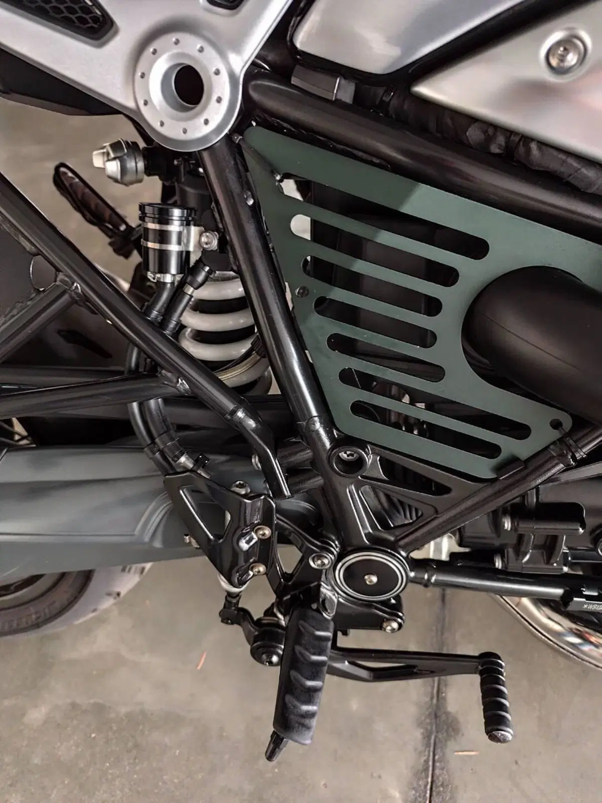 Bmw R nineT 1200 (2014 - 16) (11)