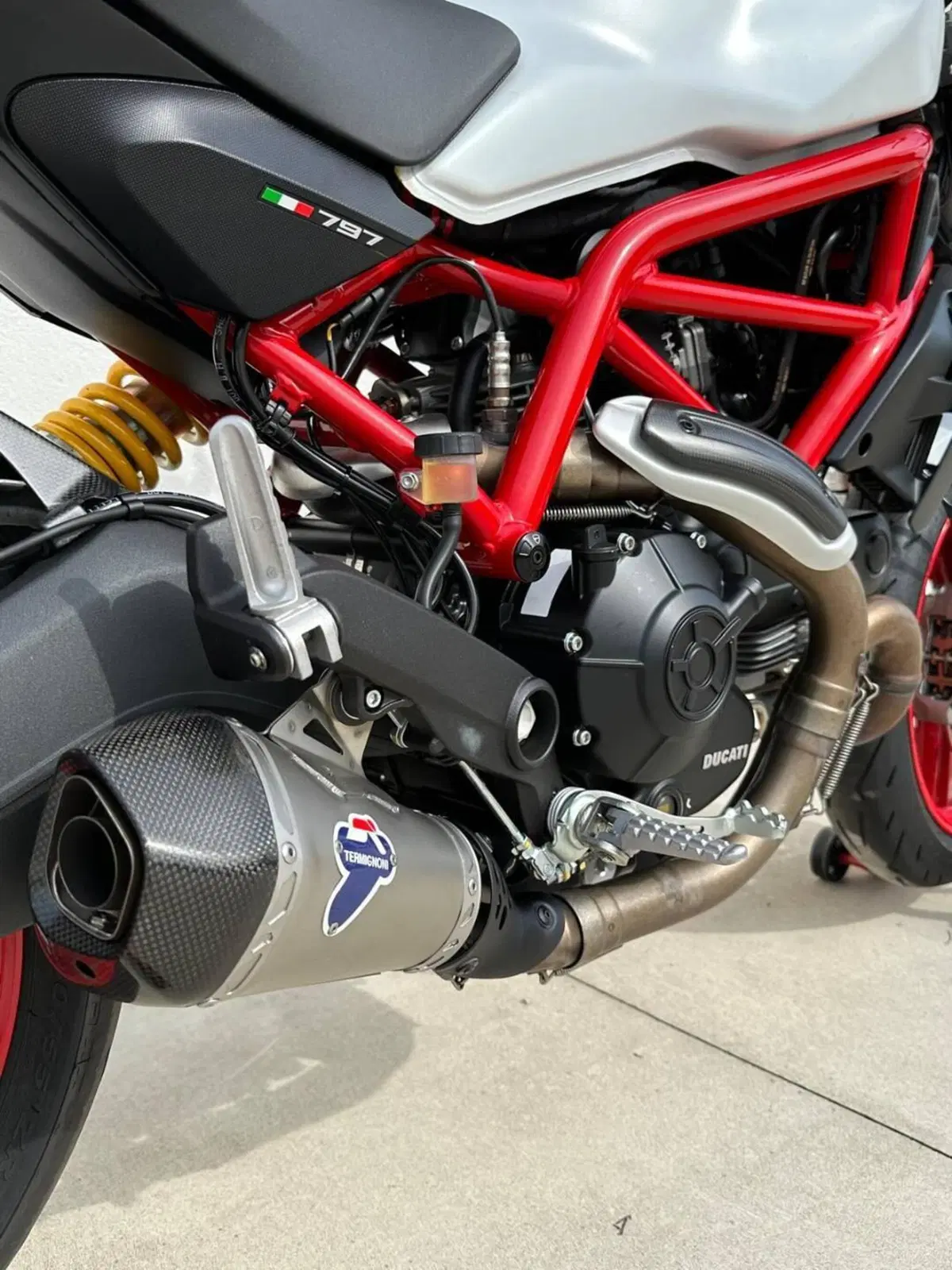 Ducati Monster 797 (2017 - 18) (4)