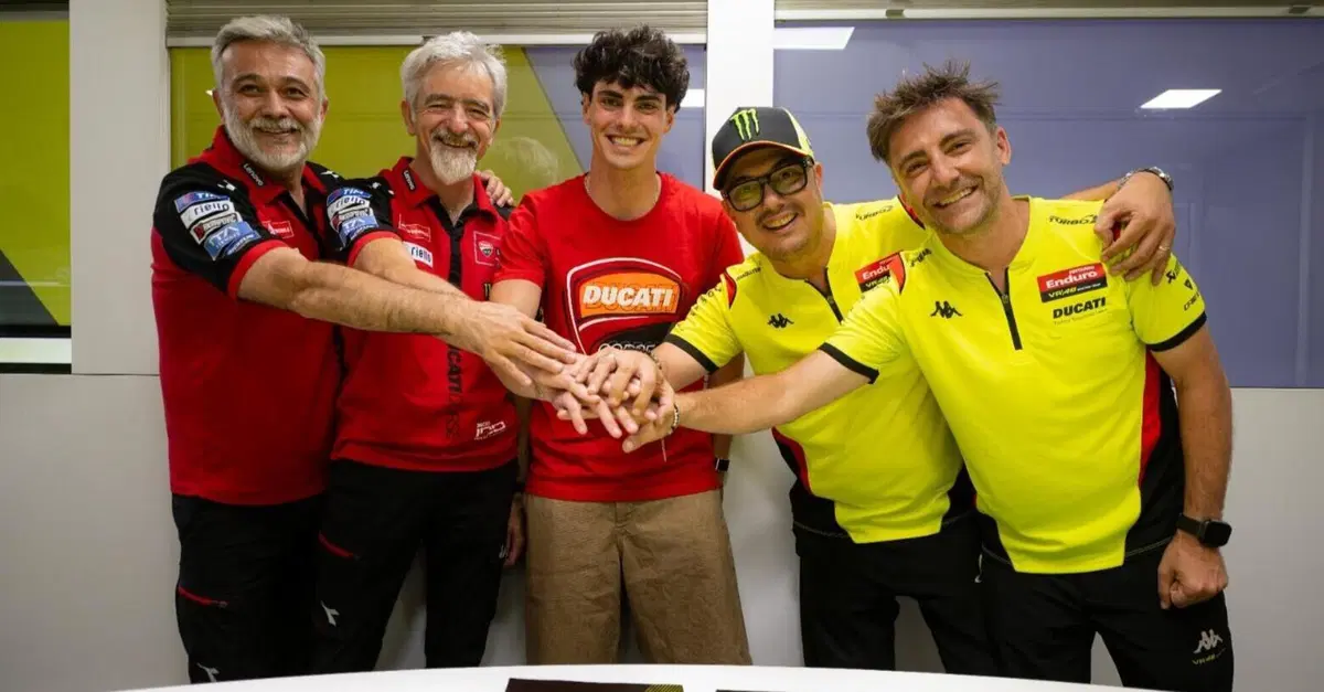 MotoGP 2026. Ufficiale: Fermin Aldeguer continua con Ducati, dal 2027 correr&agrave; insieme a VR46 [VIDEO]
