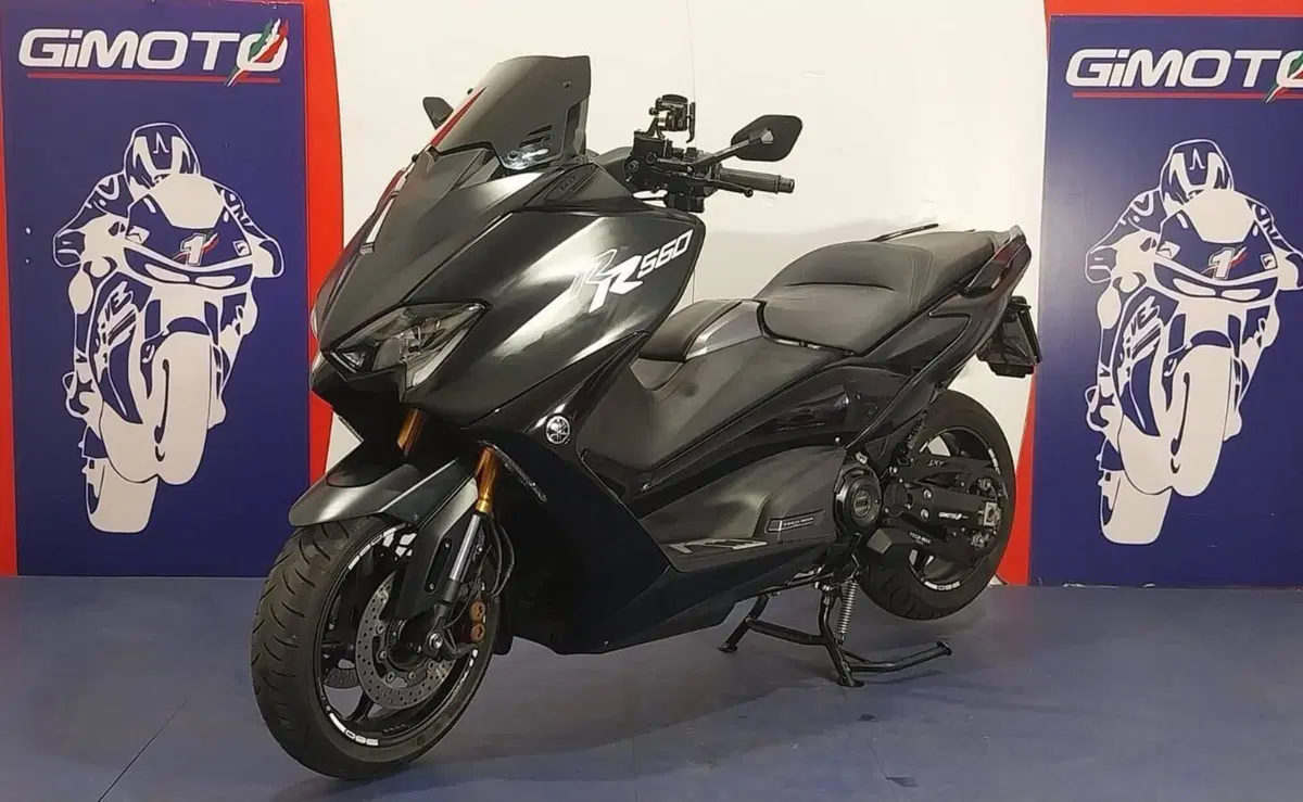 Yamaha T-Max 560 Tech Max (2020) (3)