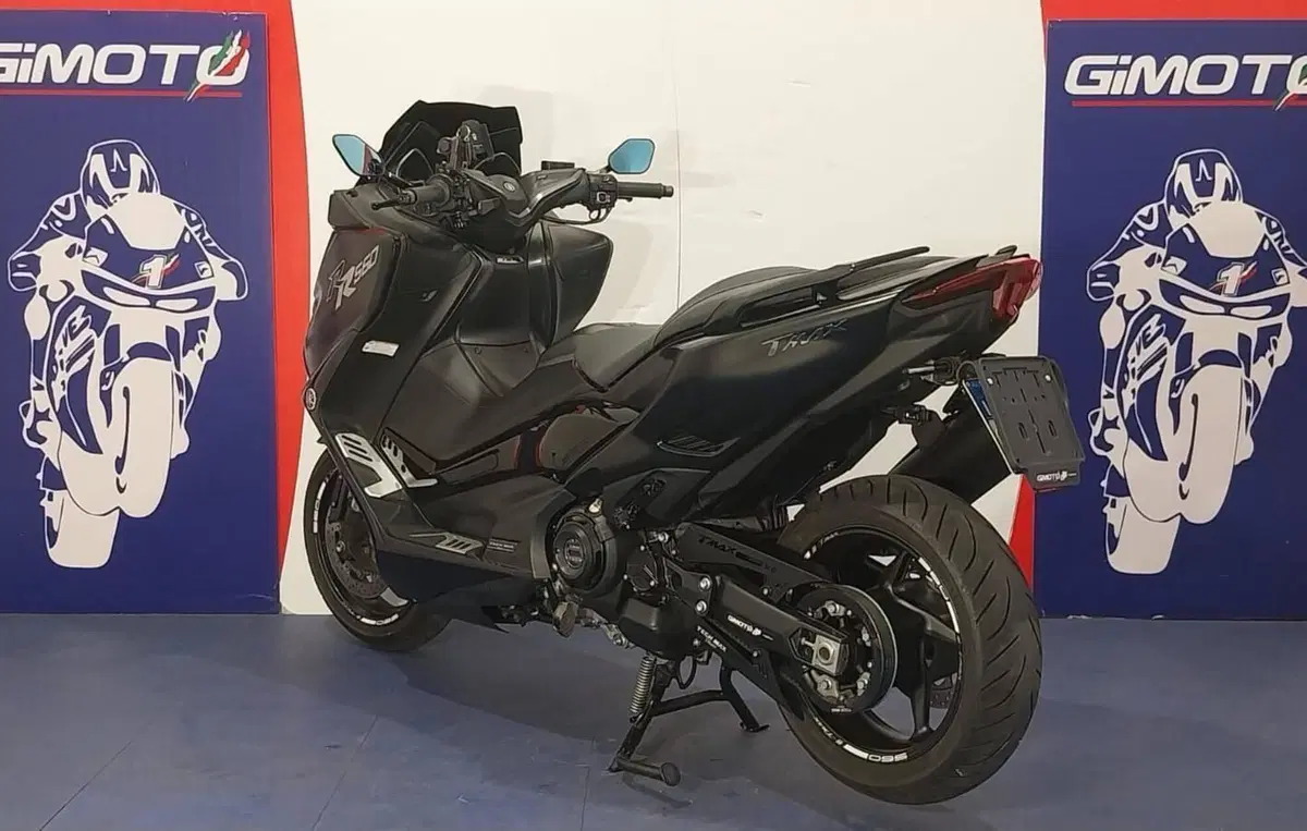 Yamaha T-Max 560 Tech Max (2020) (5)