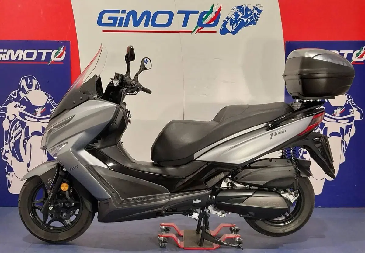 Kymco X-Town 300i City (2021 - 25) (4)