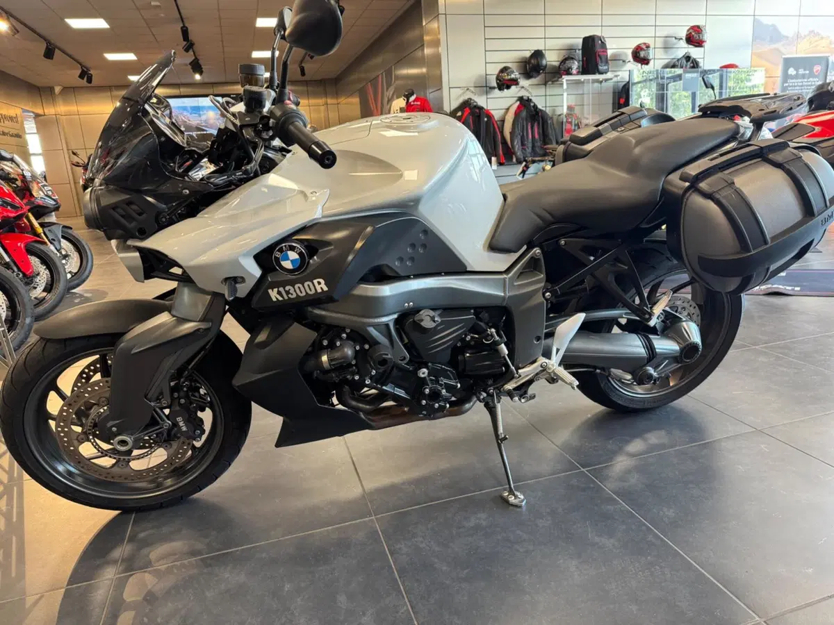 Bmw K 1300 R (2009 - 16) (2)