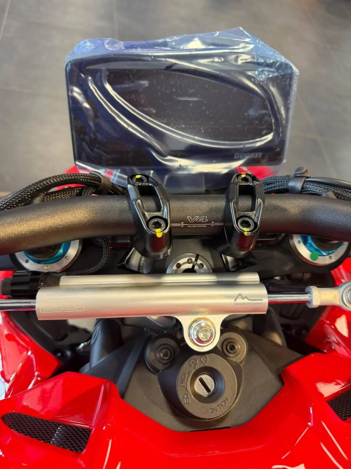 Ducati Streetfighter V4 S (2025 - 26) (9)