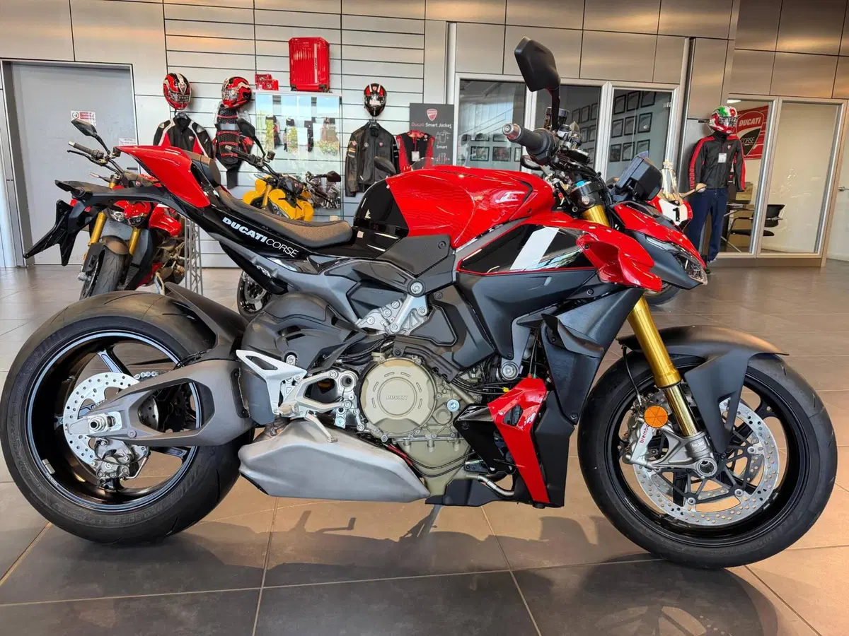 Ducati Streetfighter V4 S (2025 - 26)