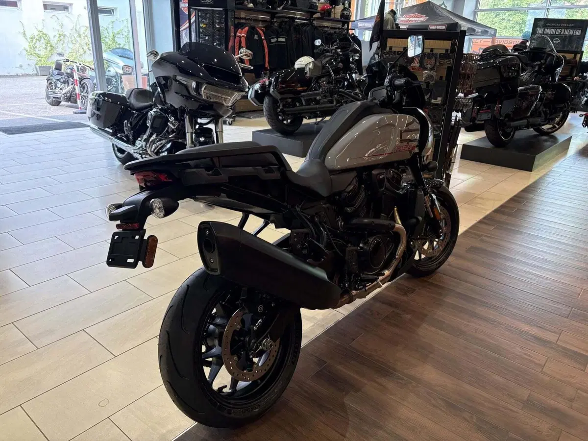 Harley-Davidson Pan America 1250 ST (2025 - 26) (4)
