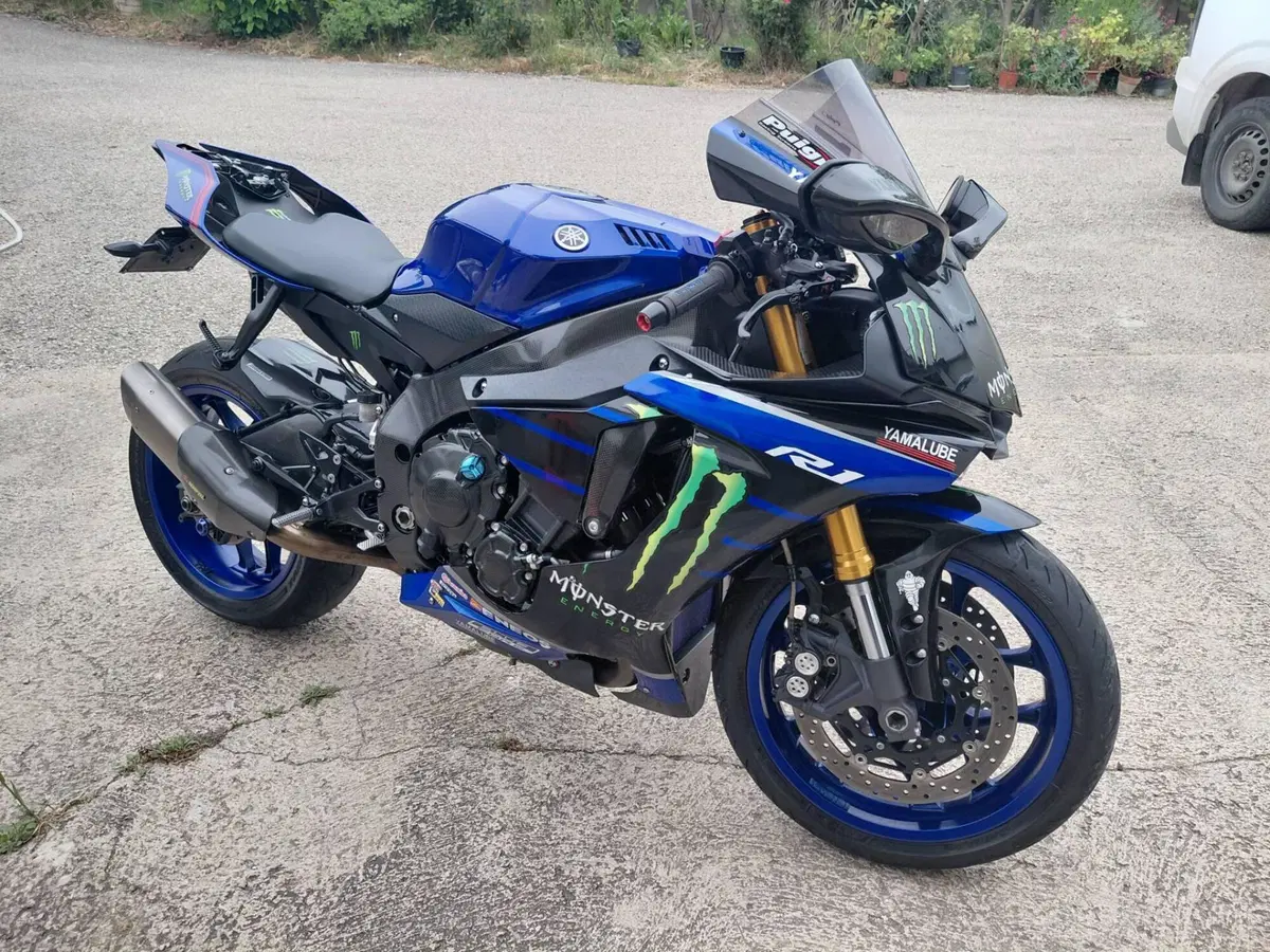 Yamaha YZF R1 (2017 - 19) (2)