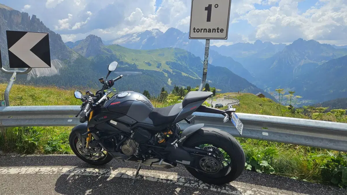 Ducati Streetfighter V4 S (2023 - 24) (6)