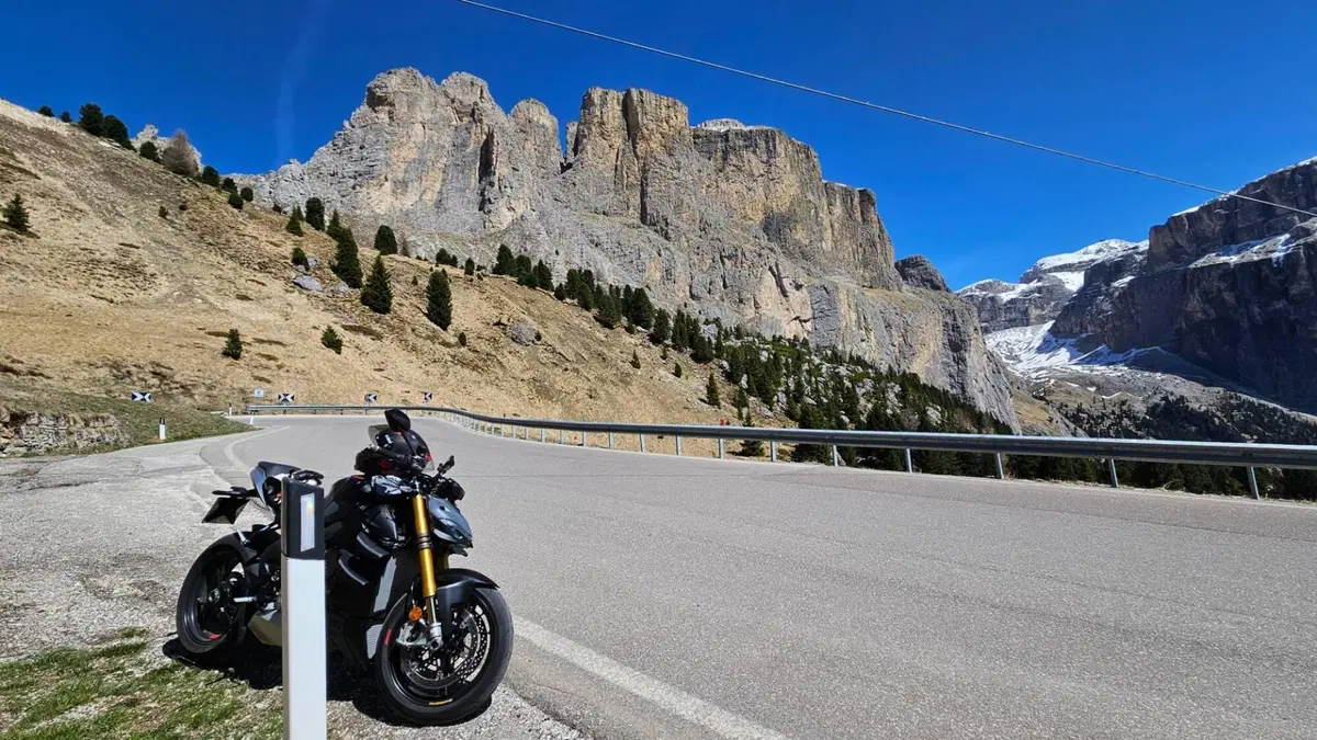 Ducati Streetfighter V4 S (2023 - 24) (7)