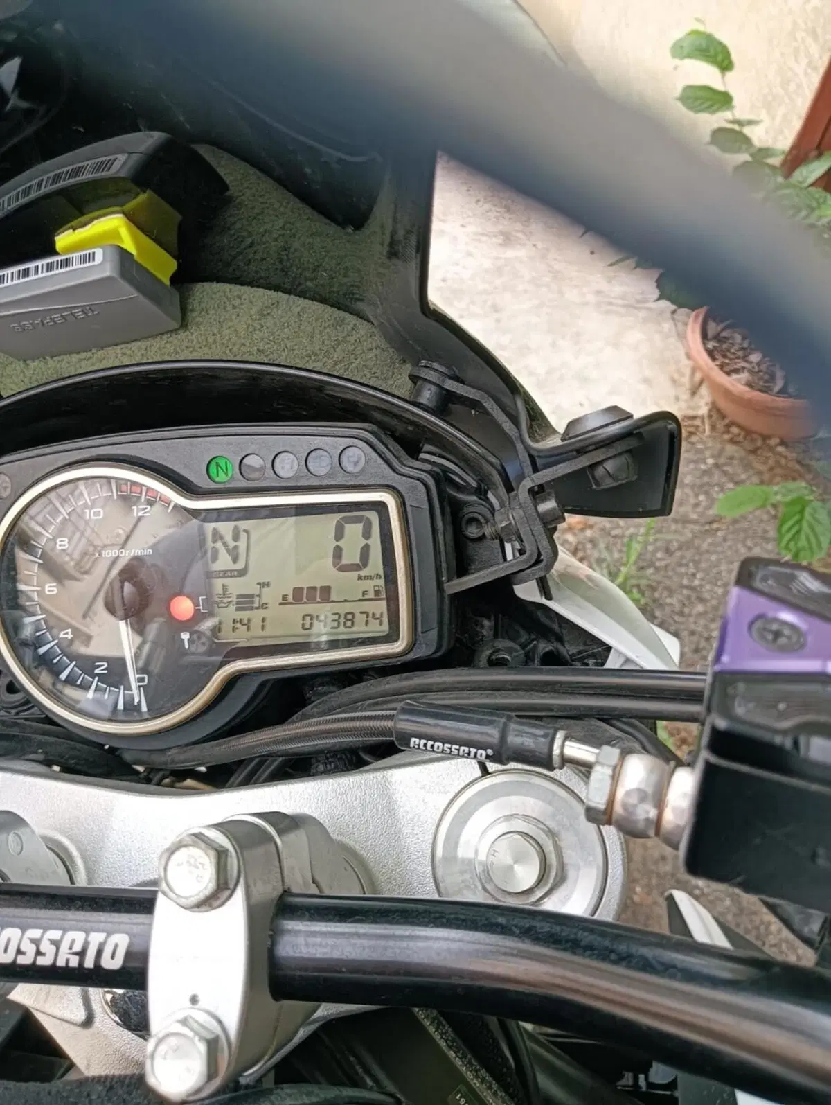 Suzuki GSR 750 ABS (2010 - 17) (4)
