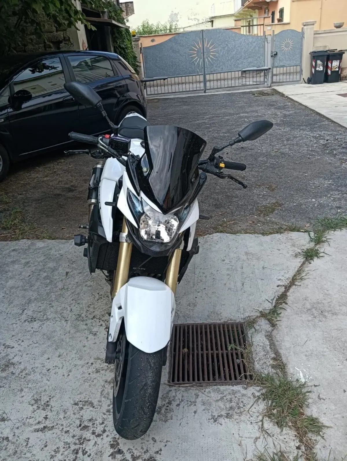 Suzuki GSR 750 ABS (2010 - 17) (6)