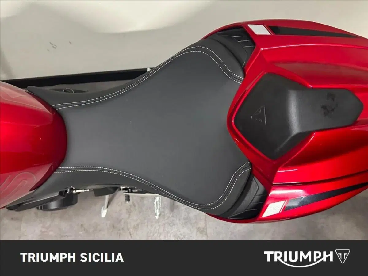 Triumph Street Triple 765 RS (2023 - 26) (11)
