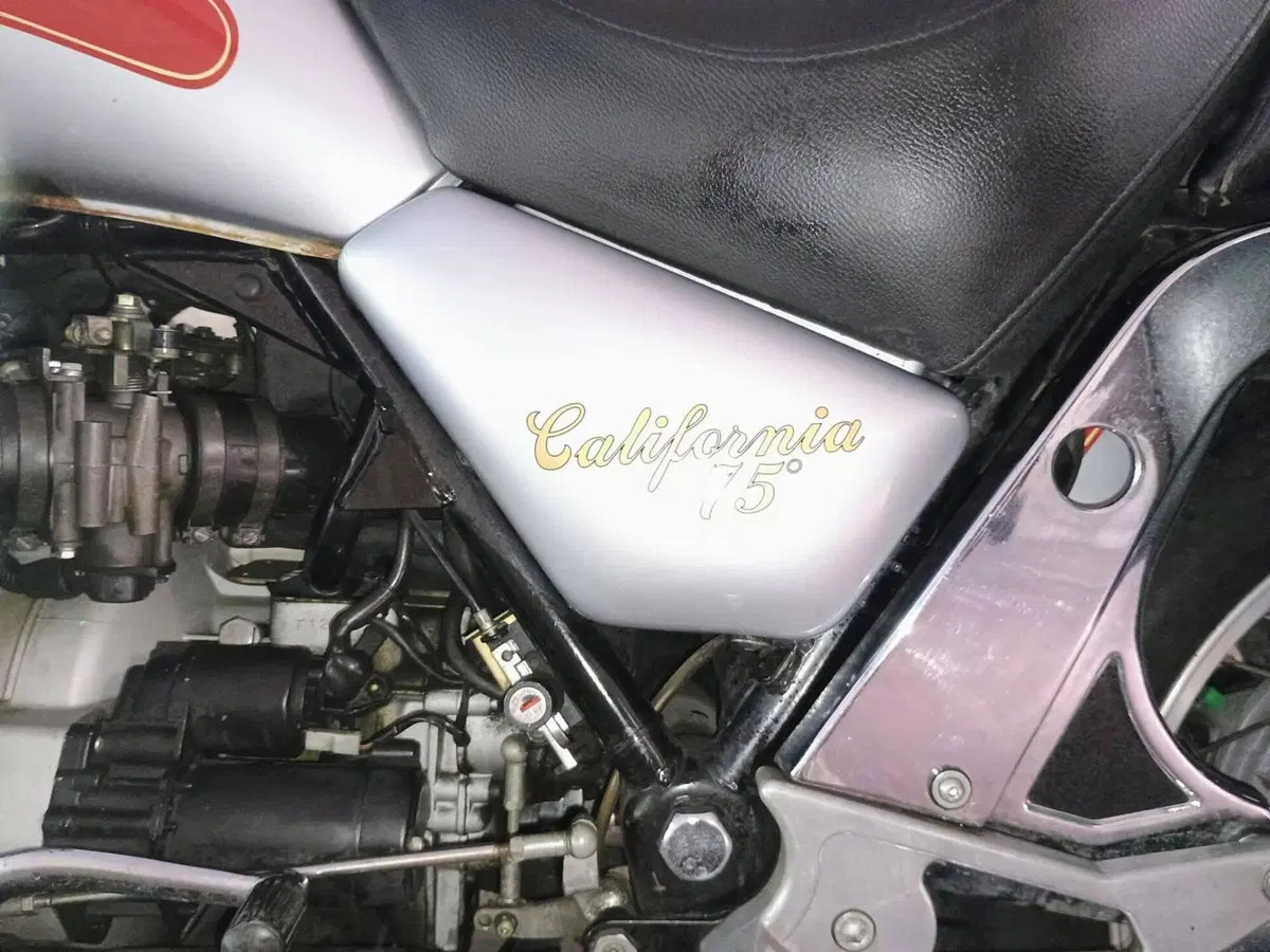 Moto Guzzi California 1100 (4)